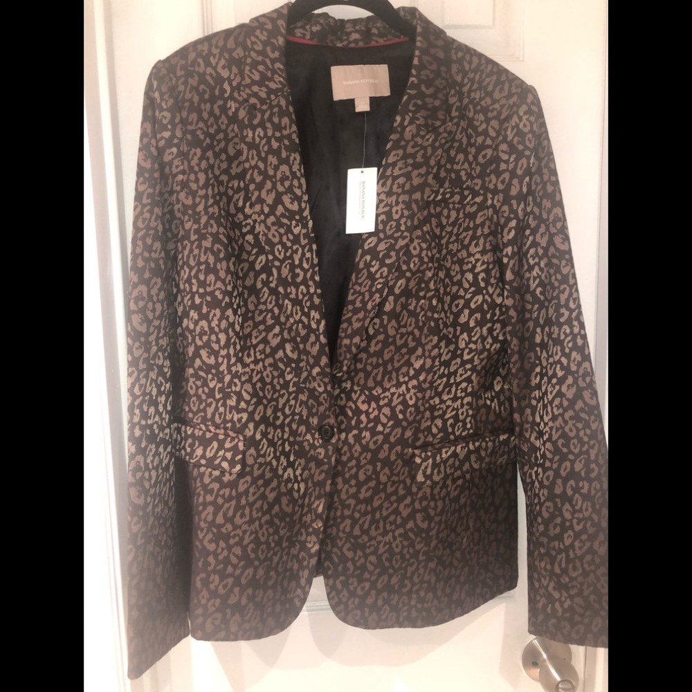 Banana republic blazer black and gold cheetah print